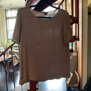 Short Sleeve Gray Top